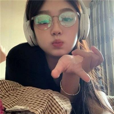 谎言和摇篮曲